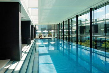 Crown Promenade Melbourne with Accommodation VIC