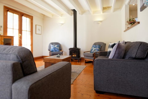 54 On Bank - Accommodation VIC 4