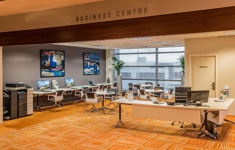PARKROYAL Melbourne Airport - Accommodation VIC 5