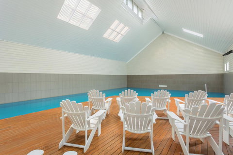 Deep Blue Hotel & Hot Springs - Accommodation VIC 13