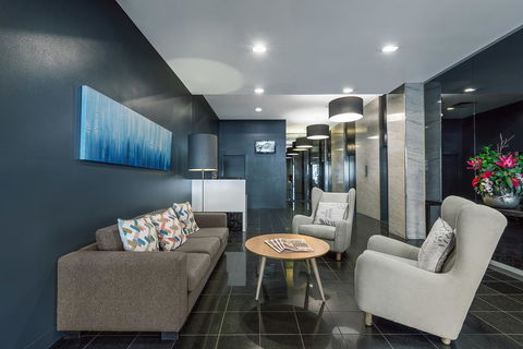 Mantra 100 Exhibition - Accommodation VIC 3