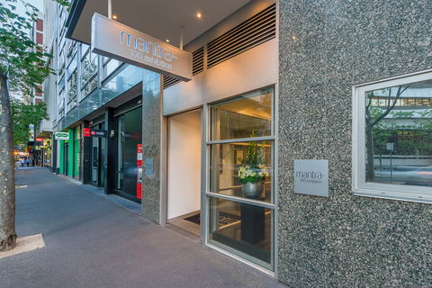 Mantra 100 Exhibition - Accommodation VIC 5