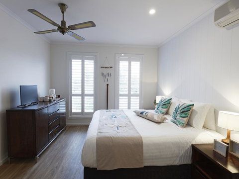 Sandymount - Accommodation VIC 19