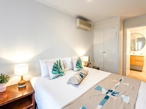 Sandymount - Accommodation VIC 30