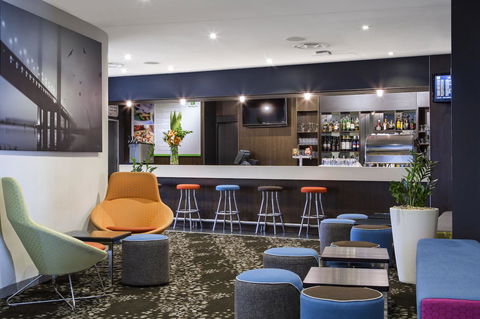 Holiday Inn Melbourne Airport, An IHG Hotel - Accommodation VIC 3