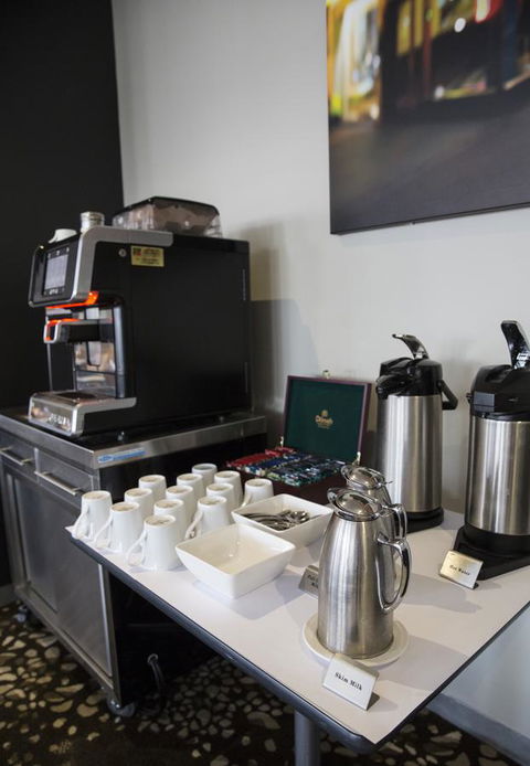 Holiday Inn Melbourne Airport, An IHG Hotel - Accommodation VIC 26