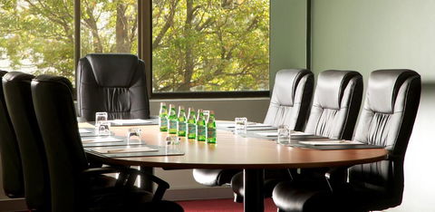 Holiday Inn Melbourne Airport, An IHG Hotel - Accommodation VIC 27