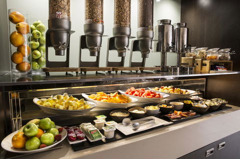 Holiday Inn Melbourne Airport, An IHG Hotel - Accommodation VIC 21