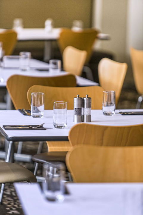 Holiday Inn Melbourne Airport, An IHG Hotel - Accommodation VIC 6