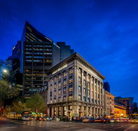 Quality Hotel Batman's Hill on Collins