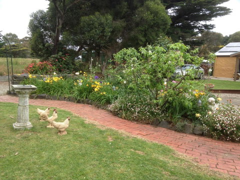 Mud Hollow Barn - Accommodation VIC 6