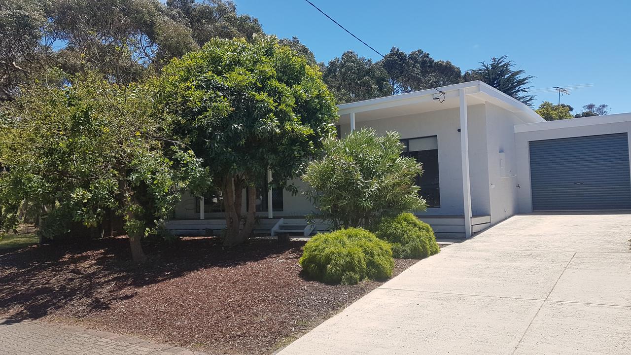 Wimbledon Heights VIC Accommodation VIC