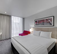 Travelodge Hotel Melbourne Docklands - Accommodation VIC