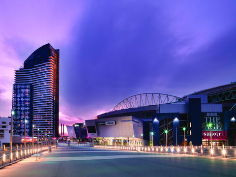 Travelodge Hotel Melbourne Docklands - Accommodation VIC 7