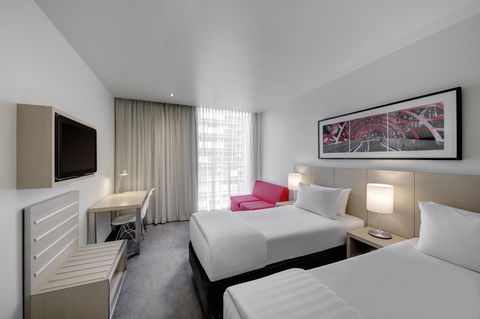 Travelodge Hotel Melbourne Docklands - Accommodation VIC 2