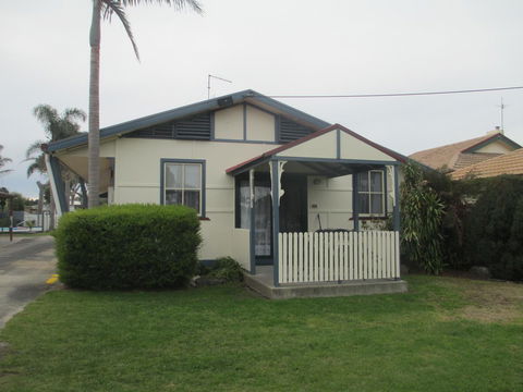 Echo Beach Tourist Park - Accommodation VIC 41