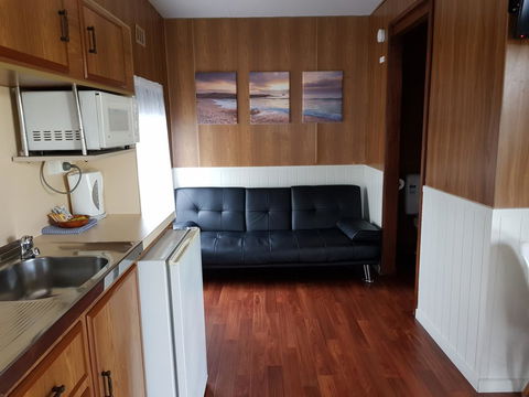 Echo Beach Tourist Park - Accommodation VIC 20
