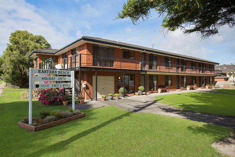 Eastern Beach Holiday Units - Accommodation VIC 0