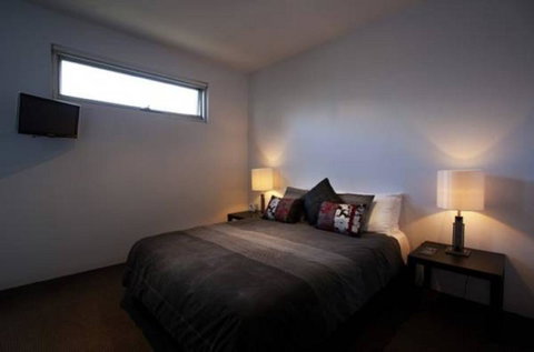 Battery Cove Beach Front Apartment - Accommodation VIC 7