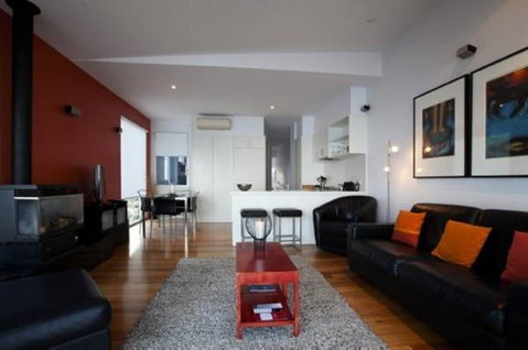 Battery Cove Beach Front Apartment - Accommodation VIC 8