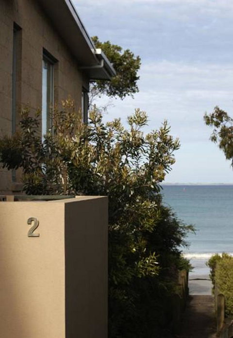 Battery Cove Beach Front Apartment - Accommodation VIC 17