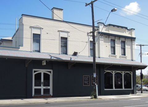 Plough Hotel - Accommodation VIC 31