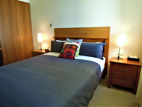 Plough Hotel - Accommodation VIC 5