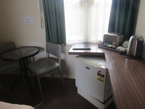 Twin City Motor Inn - Accommodation VIC 35