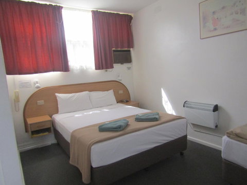 Twin City Motor Inn - Accommodation VIC 29