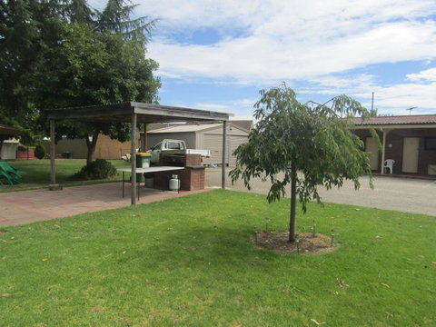 Twin City Motor Inn - Accommodation VIC 9