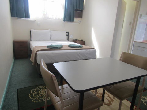 Twin City Motor Inn - Accommodation VIC 16