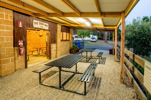 BIG4 Castlemaine Gardens - Accommodation VIC 24