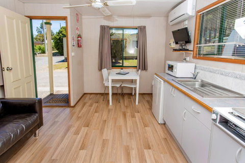 BIG4 Castlemaine Gardens - Accommodation VIC 35