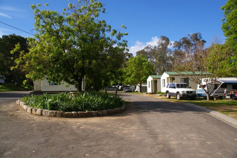 BIG4 Castlemaine Gardens - Accommodation VIC 42