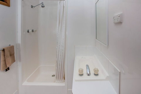 BIG4 Castlemaine Gardens - Accommodation VIC 18