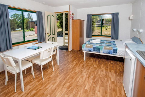 BIG4 Castlemaine Gardens - Accommodation VIC 12