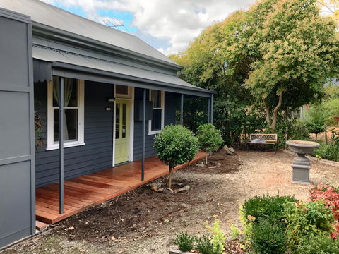 Cinta Cottage - Accommodation VIC 17