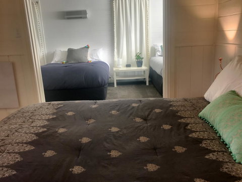 Cinta Cottage - Accommodation VIC 12