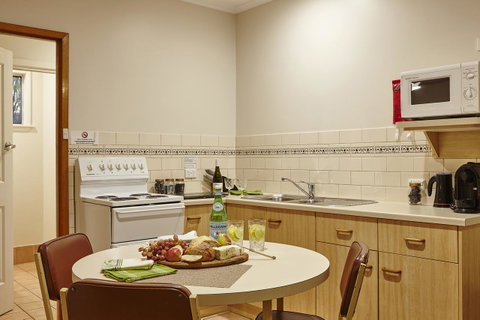 Goldfield Holiday Units - Accommodation VIC 8