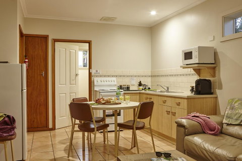 Goldfield Holiday Units - Accommodation VIC 7