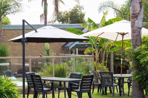 Tropicana Motor Inn - Accommodation VIC 40