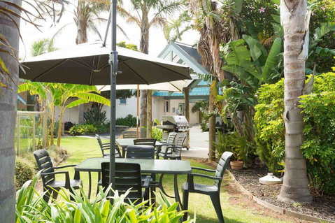 Tropicana Motor Inn - Accommodation VIC 42