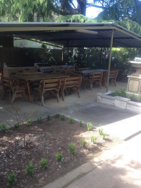 Viewhill Holiday Units - Accommodation VIC 5