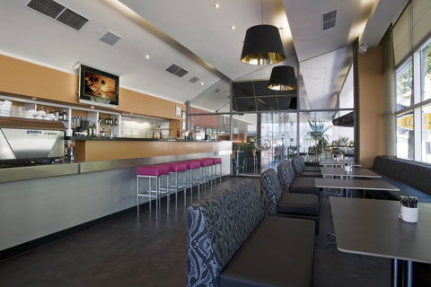 Clarion Suites Gateway - Accommodation VIC 19