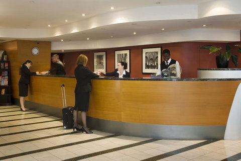 Clarion Suites Gateway - Accommodation VIC 15
