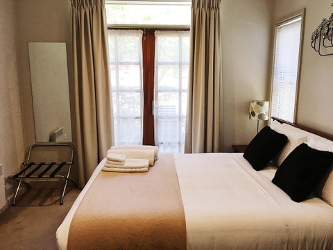 Luxury Abalina Cottages - Accommodation VIC 4