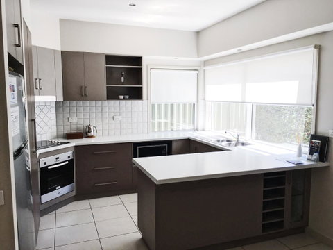 Luxury Abalina Cottages - Accommodation VIC 5