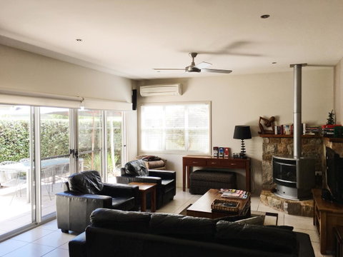 Luxury Abalina Cottages - Accommodation VIC 6
