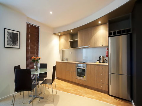 The Waves Apartments - Accommodation VIC 22