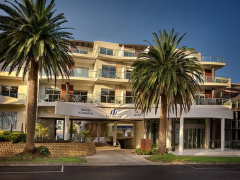 The Waves Apartments - Accommodation VIC 1